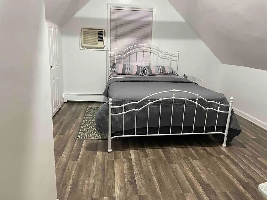 Entire 3Bdr Home W/Parking, Backyard, Firepit, Bbq Nowy Jork